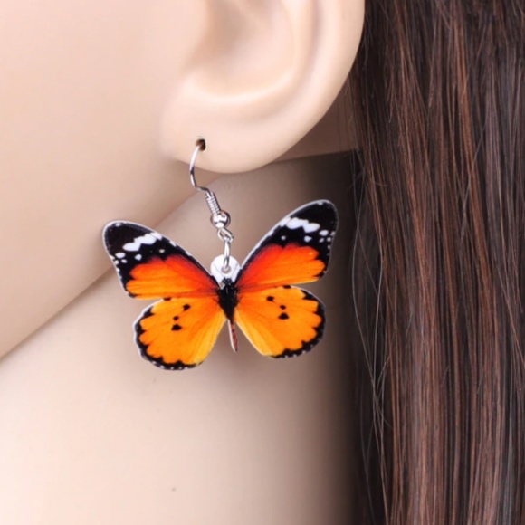NEW Acrylic Plain Tiger Butterfly Earrings - Picture 4 of 6